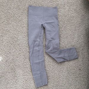 Lululemon cropped leggings